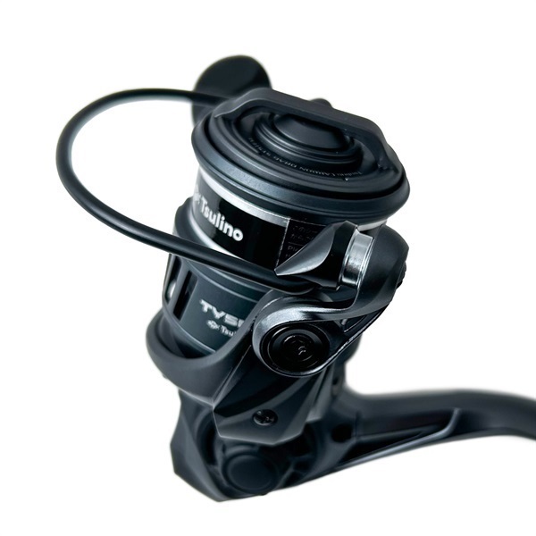 TYSON 【スピニングリール】